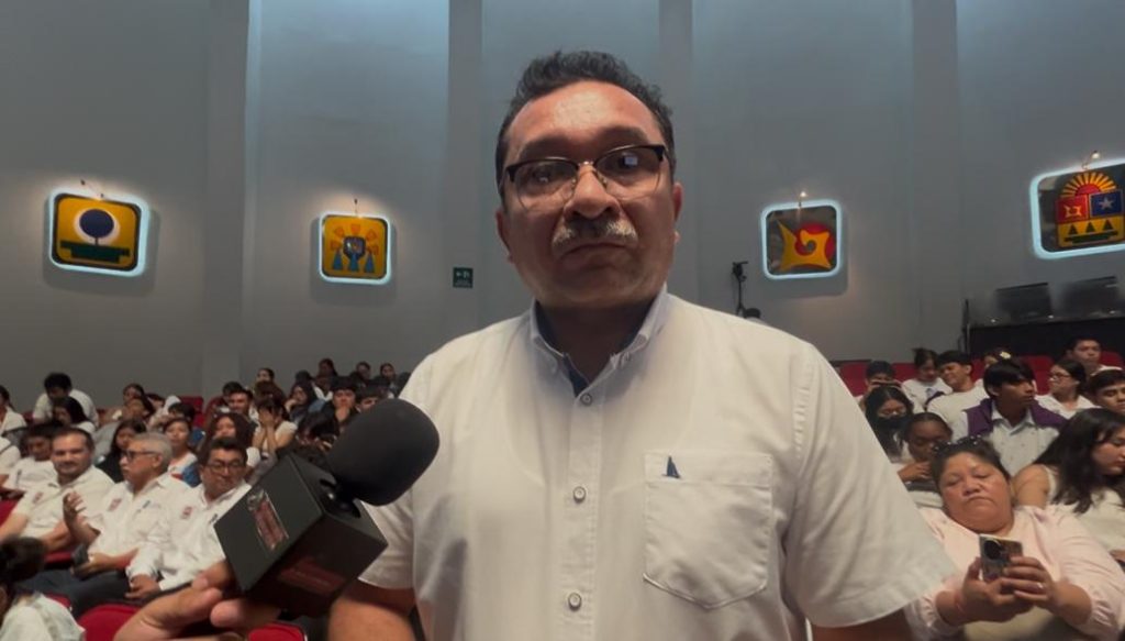 La imagen actual no tiene texto alternativo. El nombre del archivo es: PHOTO-2025-11-04-17-49-28.jpg