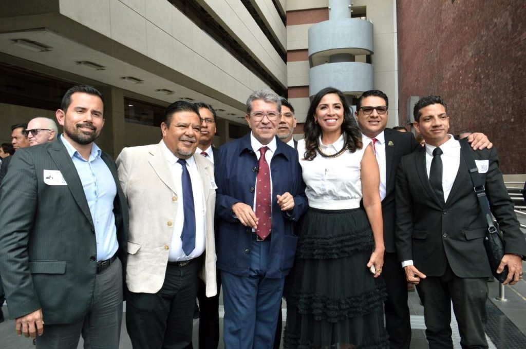 La imagen actual no tiene texto alternativo. El nombre del archivo es: PHOTO-2026-04-17-13-39-41.jpg